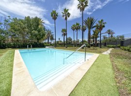Se vende, Casa/Chalet/Bungalo, 150 m², Chalet independiente en Playa del Ingles, 1.100.000 €, Playa del Inglés